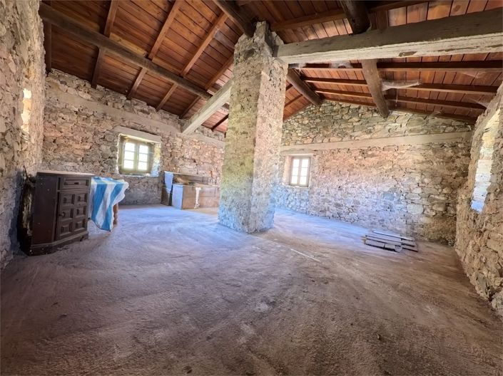 Image No.29-Maison de campagne de 2 chambres à vendre à Minucciano