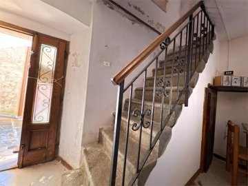 vendita-gruppo-di-fabbricati-lucca-rif-grf-20