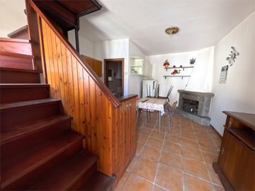 vendita-casa-di-paese-lucca-rif-grf-2056-case