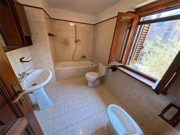 vendita-propriet-semi-indipendente-lucca-rif-