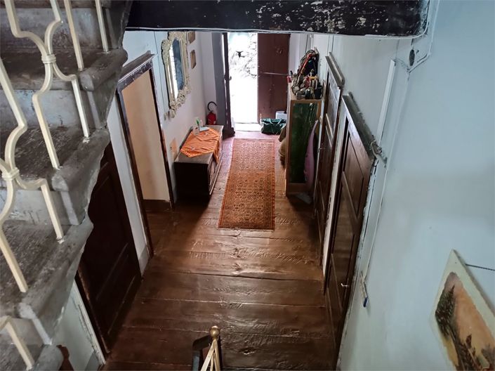 Image No.16-4 Bed House for sale