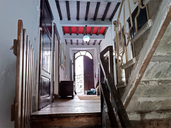 Image No.17-4 Bed House for sale