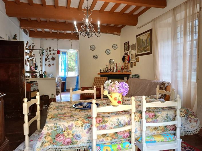 Image No.19-4 Bed House for sale