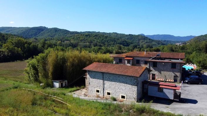 Image No.9-15 Bed Country House for sale