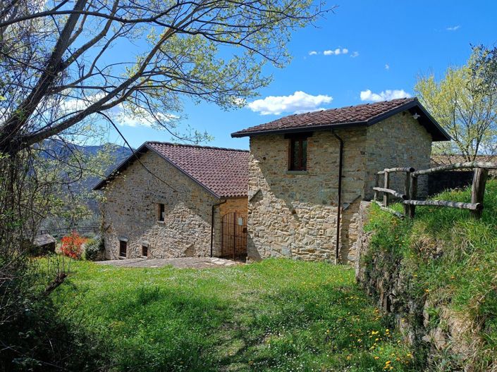Image No.14-6 Bed Country House for sale