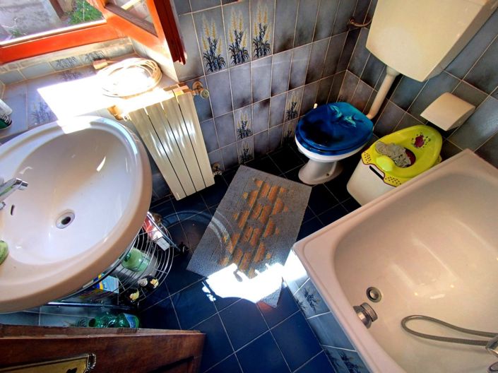 Image No.22-3 Bed House for sale