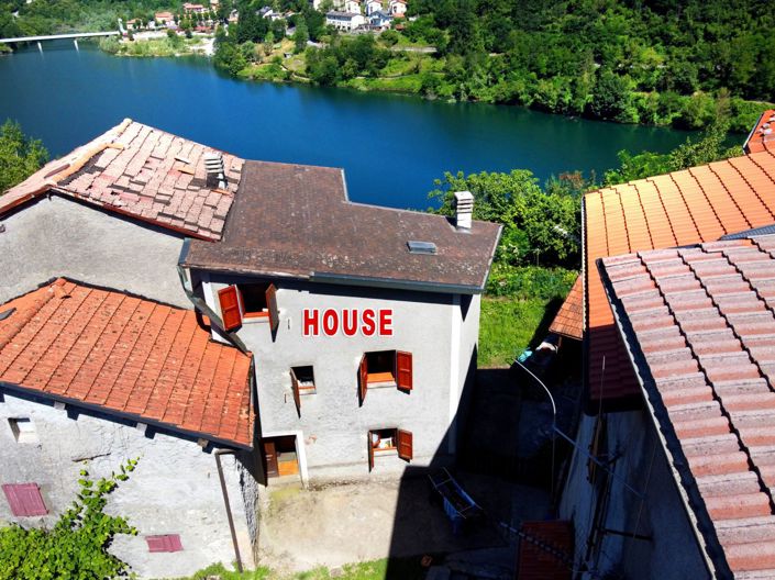 Image No.3-3 Bed House for sale