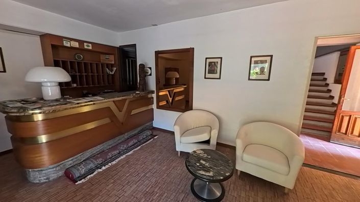 Image No.15-19 Bed House for sale