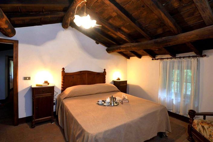 Image No.26-5 Bed Country House for sale