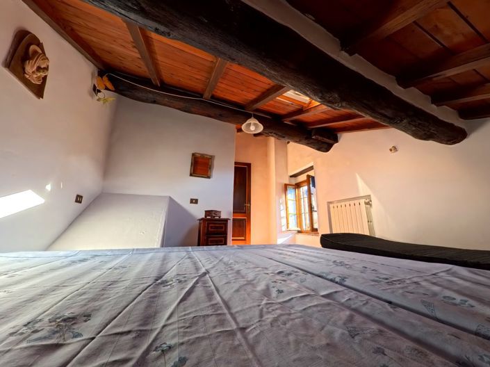 Image No.23-2 Bed House for sale