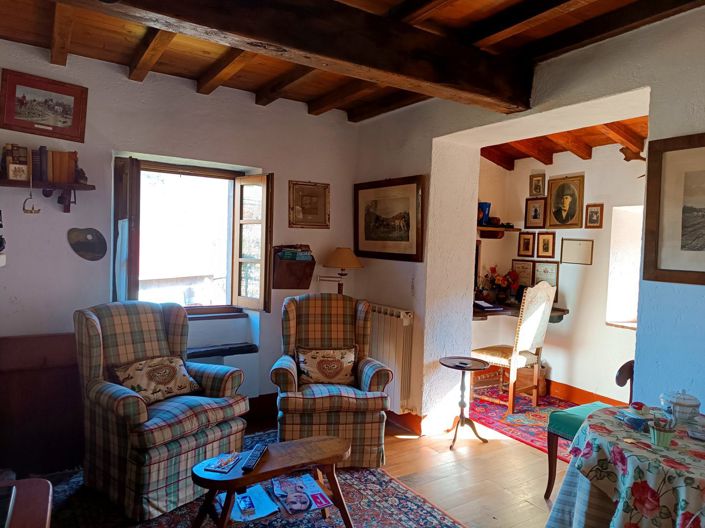 Image No.27-3 Bed House for sale