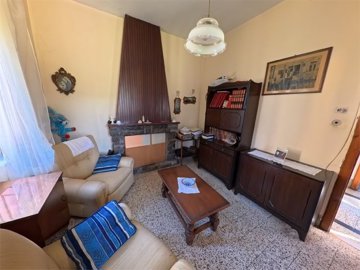 vendita-propriet-indipendente-lucca-rif-grf-1