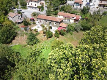 vendita-propriet-semi-indipendente-lucca-rif-