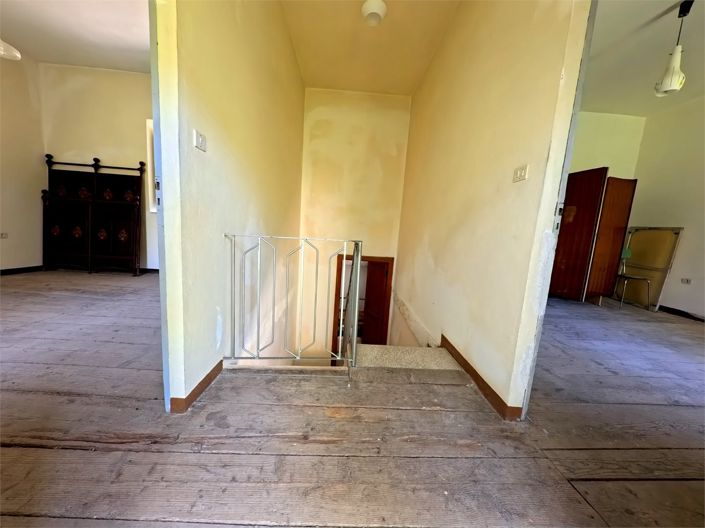 Image No.16-2 Bed House for sale