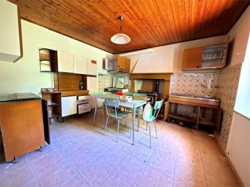 vendita-propriet-semi-indipendente-lucca-rif-
