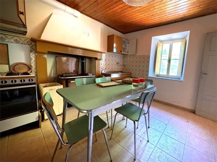 Image No.7-2 Bed House for sale