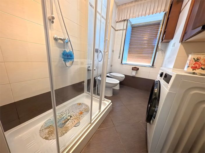 Image No.18-3 Bed Apartment for sale