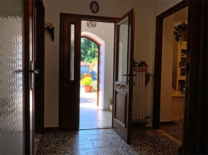 Image No.25-3 Bed Apartment for sale
