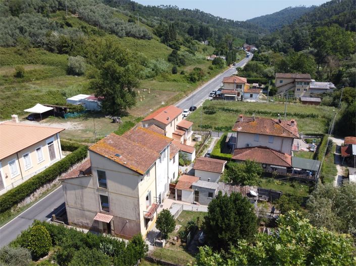 Image No.3-6 Bed Country House for sale
