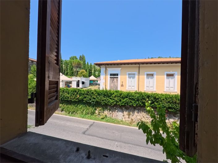 Image No.30-6 Bed Country House for sale