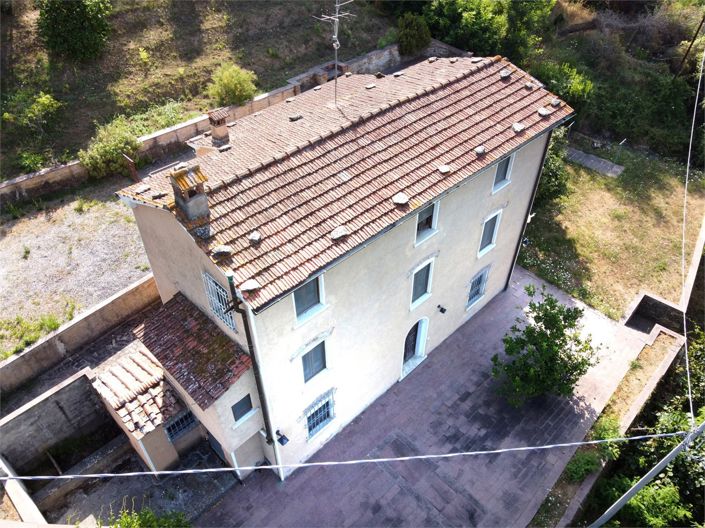 Image No.10-Maison de 4 chambres à vendre à Pietrasanta