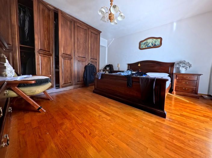 Image No.29-Casa con 5 dormitorios en venta