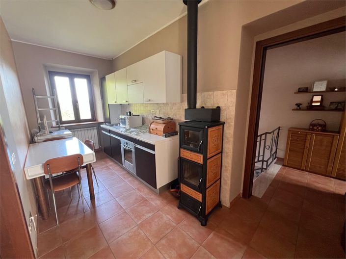 Image No.7-3 Bed House for sale