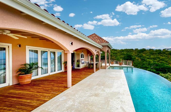 Image No.1-Villa / Détaché de 4 chambres à vendre à Nevis