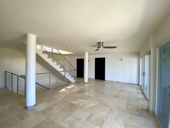 Image No.6-5 Bed Villa / Detached for sale