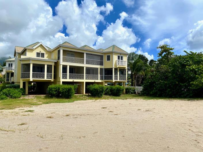 Image No.2-2 Bed Townhouse for sale