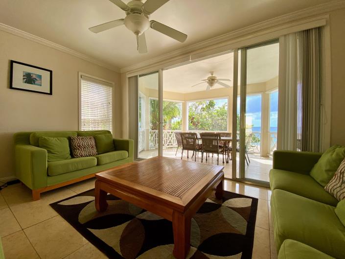 Image No.6-2 Bed Townhouse for sale