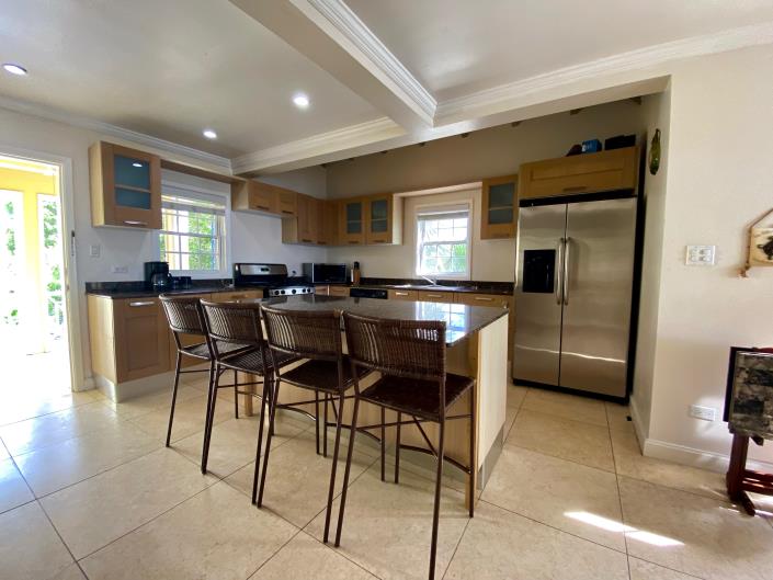 Image No.8-2 Bed Townhouse for sale