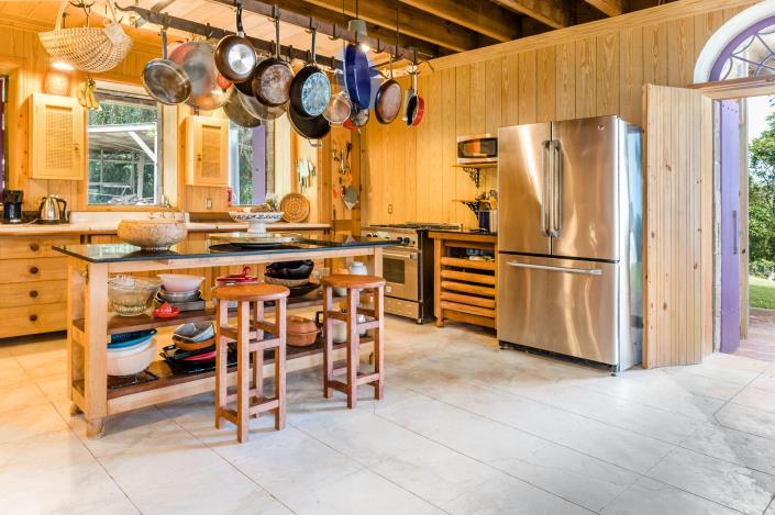 Image No.8-6 Bed Country Property for sale