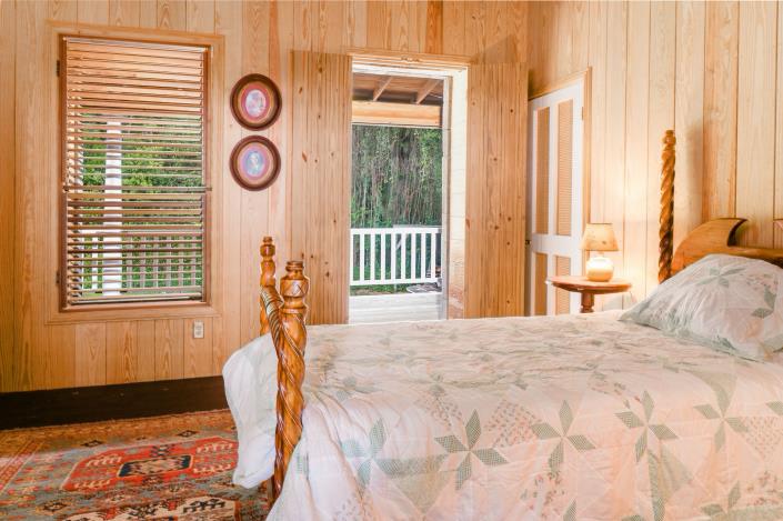 Image No.15-6 Bed Country Property for sale