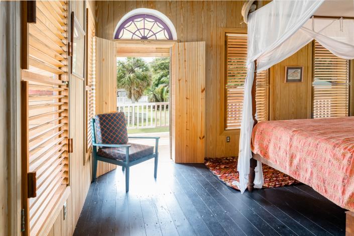 Image No.13-6 Bed Country Property for sale