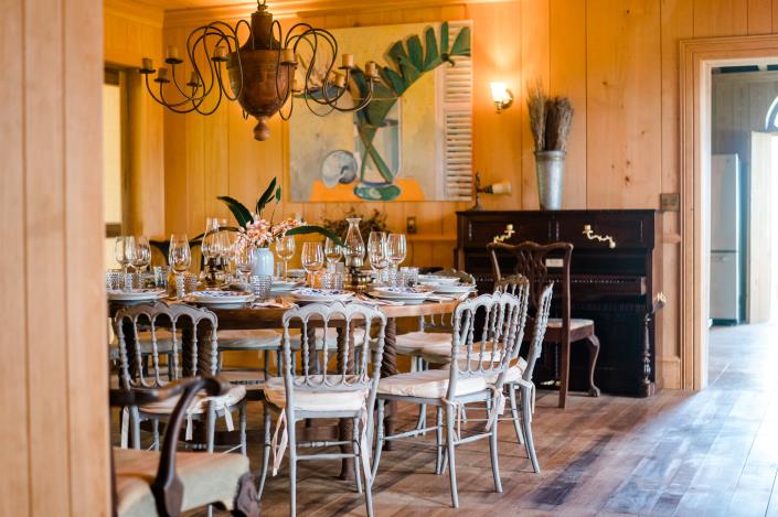 Image No.7-6 Bed Country Property for sale