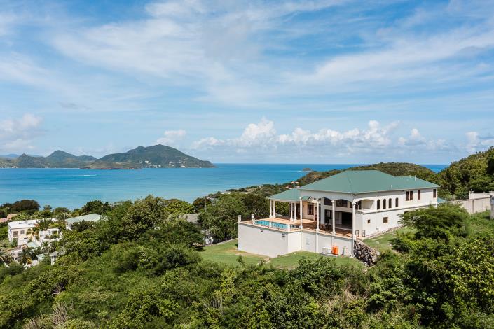 Image No.1-Villa / Détaché de 5 chambres à vendre à Nevis