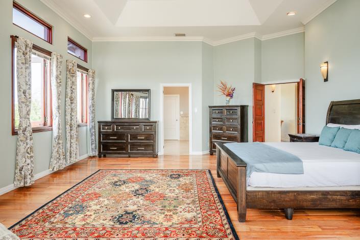 Image No.13-5 Bed Villa / Detached for sale