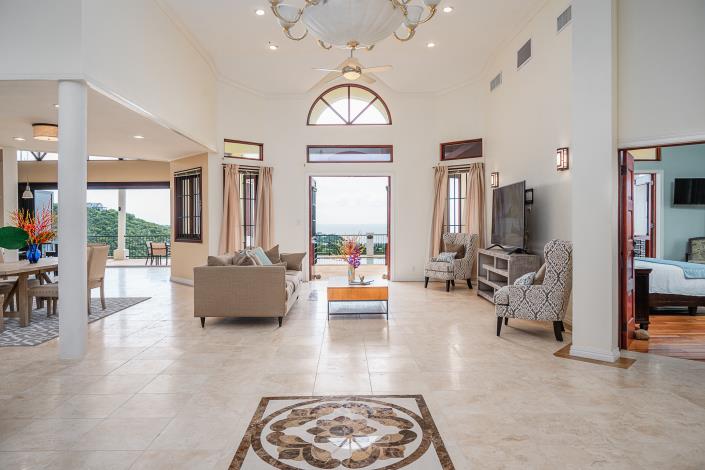 Image No.4-5 Bed Villa / Detached for sale