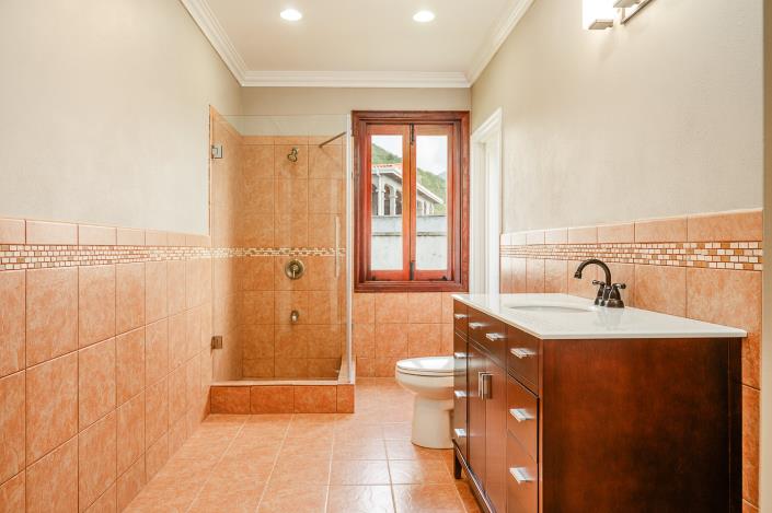 Image No.26-5 Bed Villa / Detached for sale