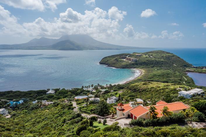 Image No.2-Villa / Détaché de 4 chambres à vendre à Saint Kitts
