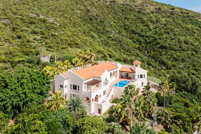 Image No.1-Villa / Détaché de 4 chambres à vendre à Saint Kitts