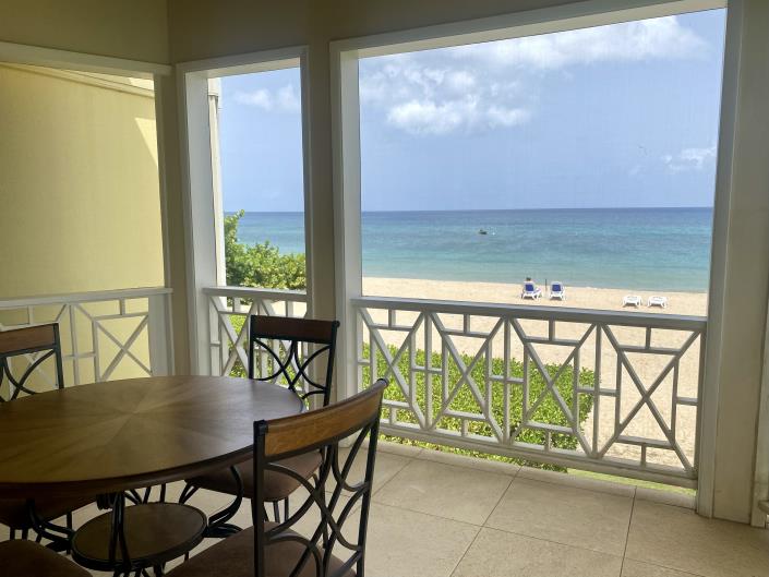 Image No.9-2 Bed Townhouse for sale