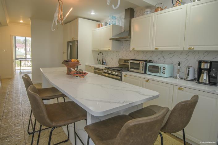 Image No.5-2 Bed Townhouse for sale