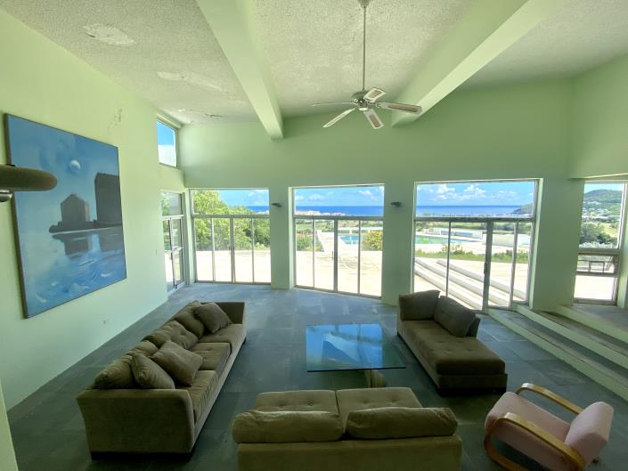 Image No.8-6 Bed Villa / Detached for sale