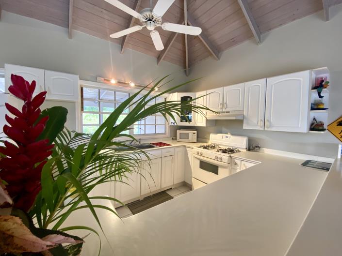 Image No.7-2 Bed Villa / Detached for sale