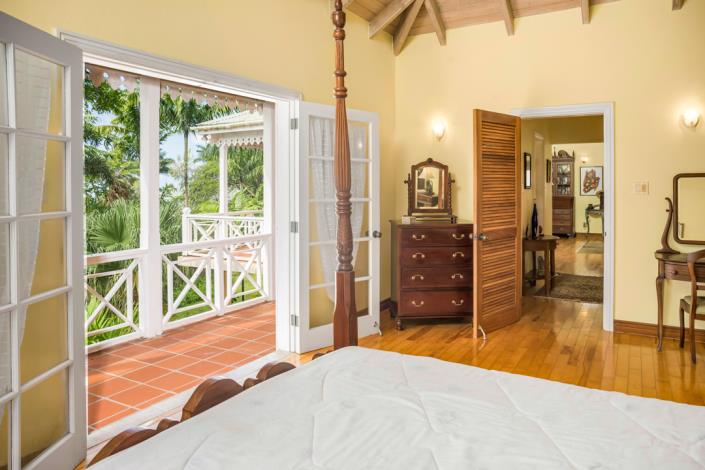 Image No.20-4 Bed Villa / Detached for sale