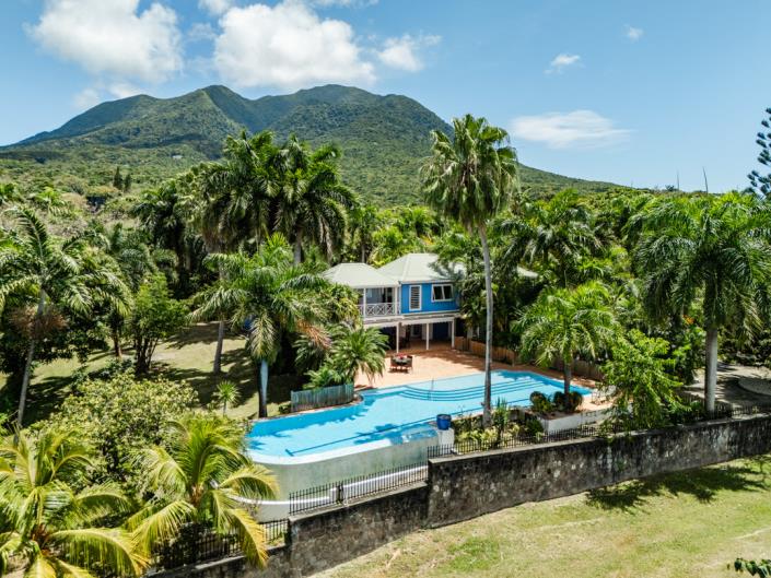Image No.1-4 Bed Villa / Detached for sale