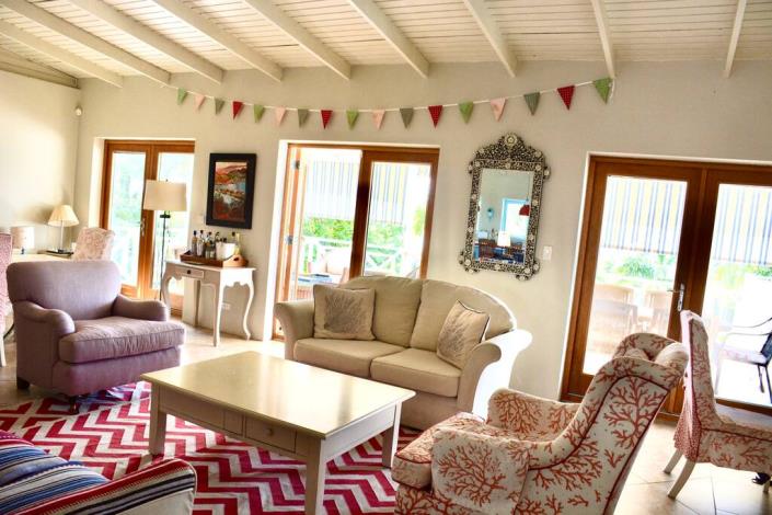 Image No.5-4 Bed Villa / Detached for sale