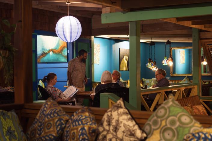 Image No.9-2 Bed Commercial for sale